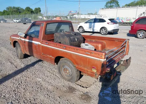 1983 Datsun 720 Standard Bed из США, поврежденный, VIN JN6MD01S0DW201290